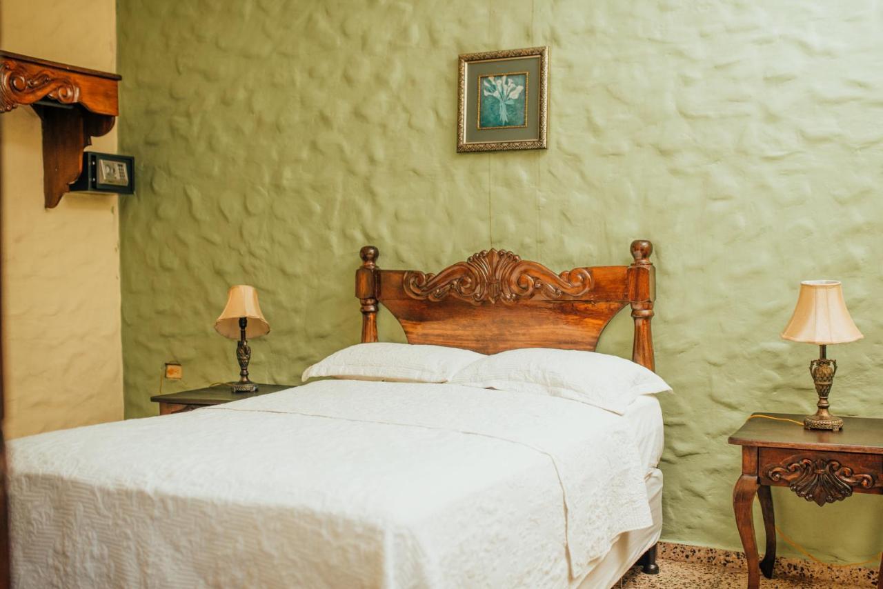 Hotel Condesa Комаягуа Экстерьер фото